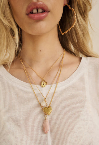 lolita-stone-pendant-necklace